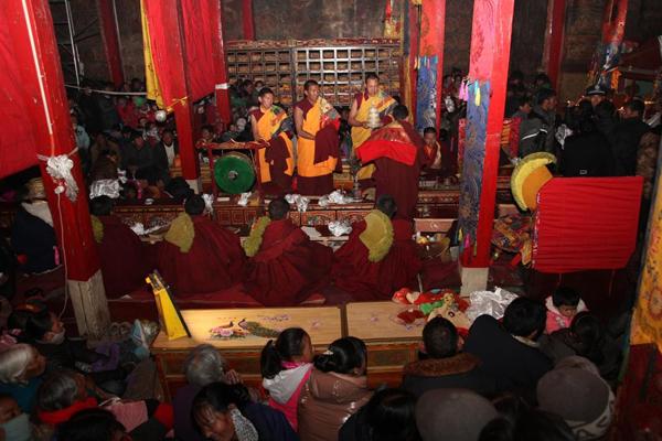 西藏旅游,天上阿里,札達(dá)旅游,酥油花節(jié)