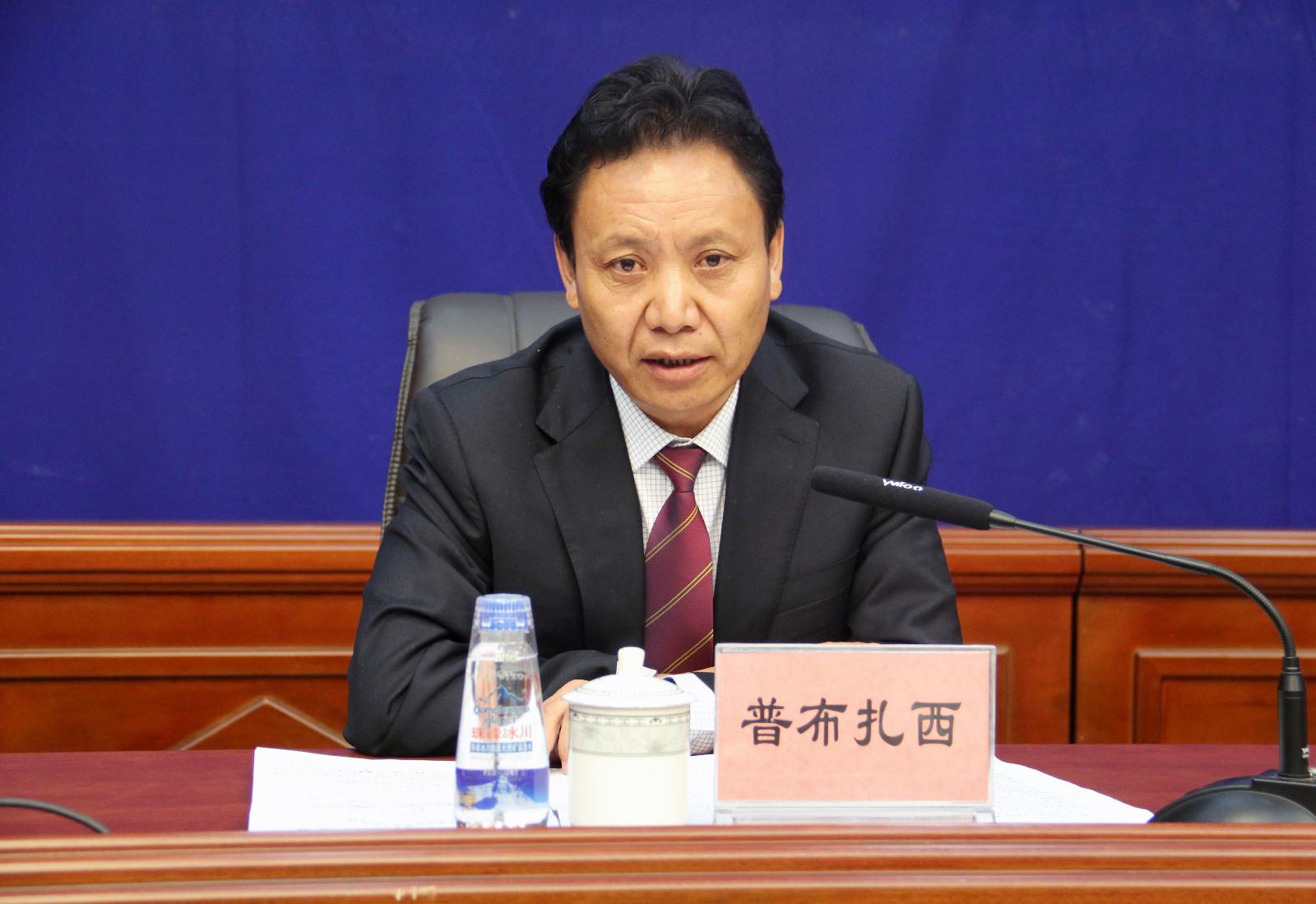 發(fā)言人：日喀則市市委常委、宣傳部長 普布扎西.jpg