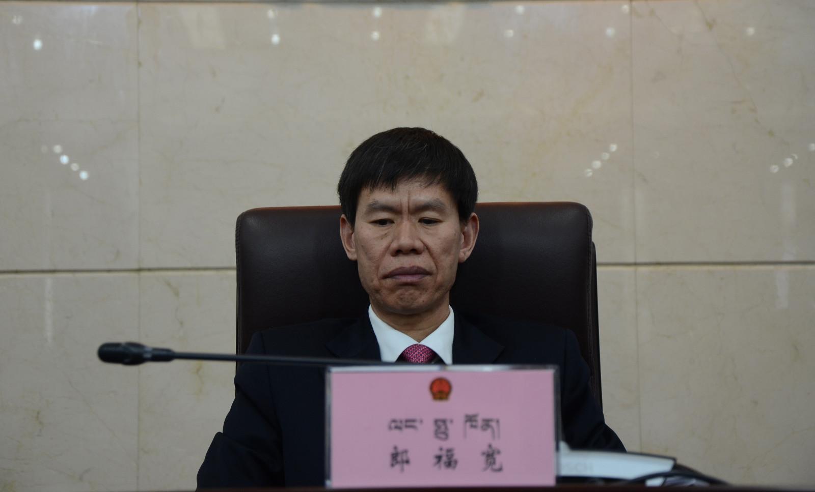 自治區(qū)財(cái)政廳黨組副書(shū)記、廳長(zhǎng)郎福寬.jpg
