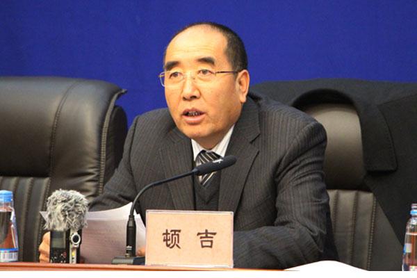 新聞發(fā)言人：西藏自治區(qū)農(nóng)牧廳副廳長(zhǎng)-頓吉.jpg