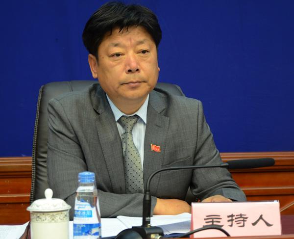 主持人：西藏自治區(qū)黨委宣傳部副部長、自治區(qū)黨委外宣辦（區(qū)政府新聞辦）主任 晉美旺措.jpg