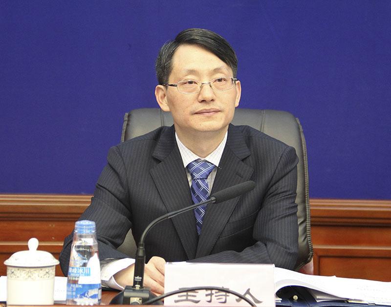 主持人：區(qū)黨委宣傳部副部長 唐獻文.jpg