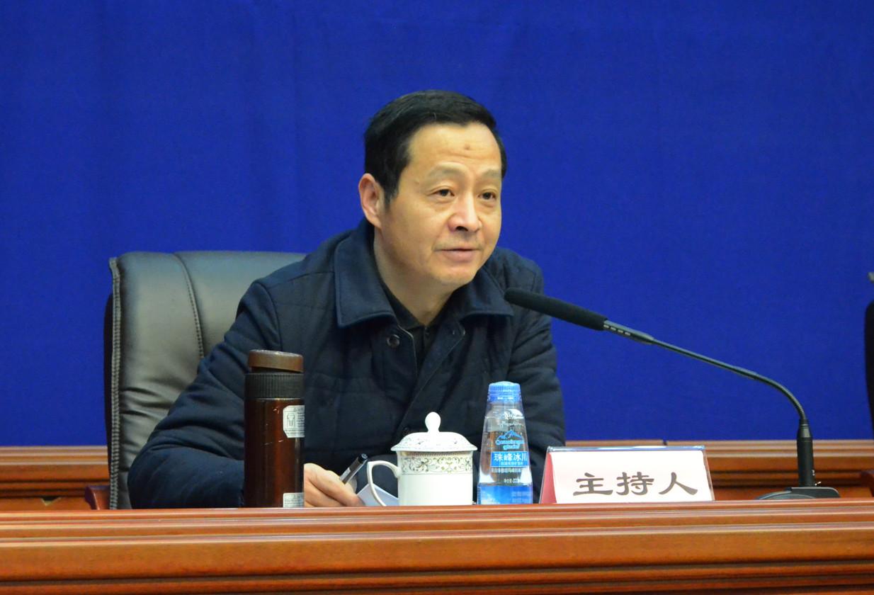 西藏自治區(qū)政府新聞辦副主任 胡榮國.jpg