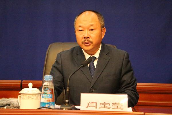 新聞發(fā)言人：西藏自治區(qū)日喀則市農(nóng)科所所長、研究員閆寶瑩.JPG