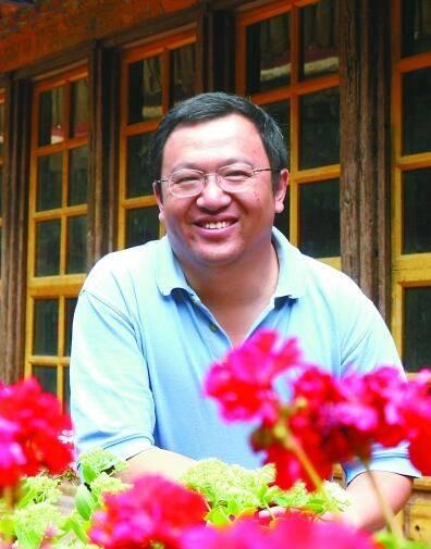 援藏干部鐘揚：教師是他最在意的身份