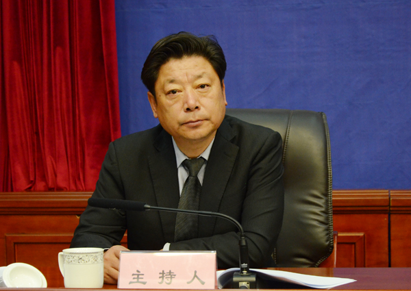 主持人：區(qū)黨委宣傳部巡視員、區(qū)政府新聞辦主任 晉美旺措.JPG