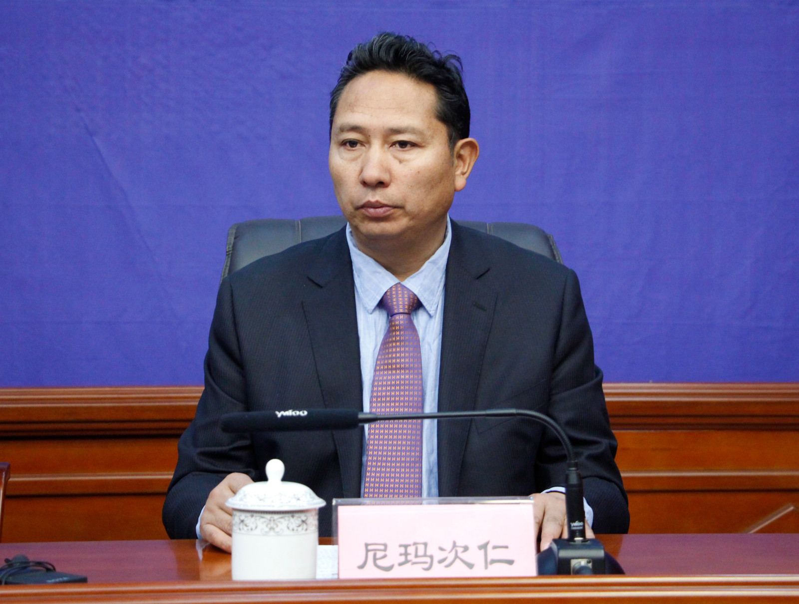 新聞發(fā)言人：中國(guó)登山協(xié)會(huì)副主席、西藏自治區(qū)登山協(xié)會(huì)名譽(yù)主席、區(qū)體育局局長(zhǎng) 尼瑪次仁.JPG