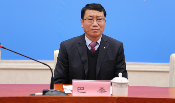 國(guó)家統(tǒng)計(jì)局西藏調(diào)查總隊(duì)黨組成員、副總隊(duì)長(zhǎng) 巴桑.jpg