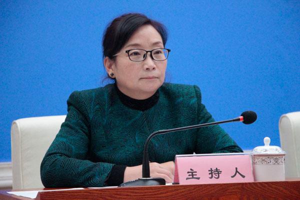 主持人：西藏自治區(qū)黨委宣傳部副部長(zhǎng)、區(qū)政府新聞辦主任-德吉卓嘎.jpg