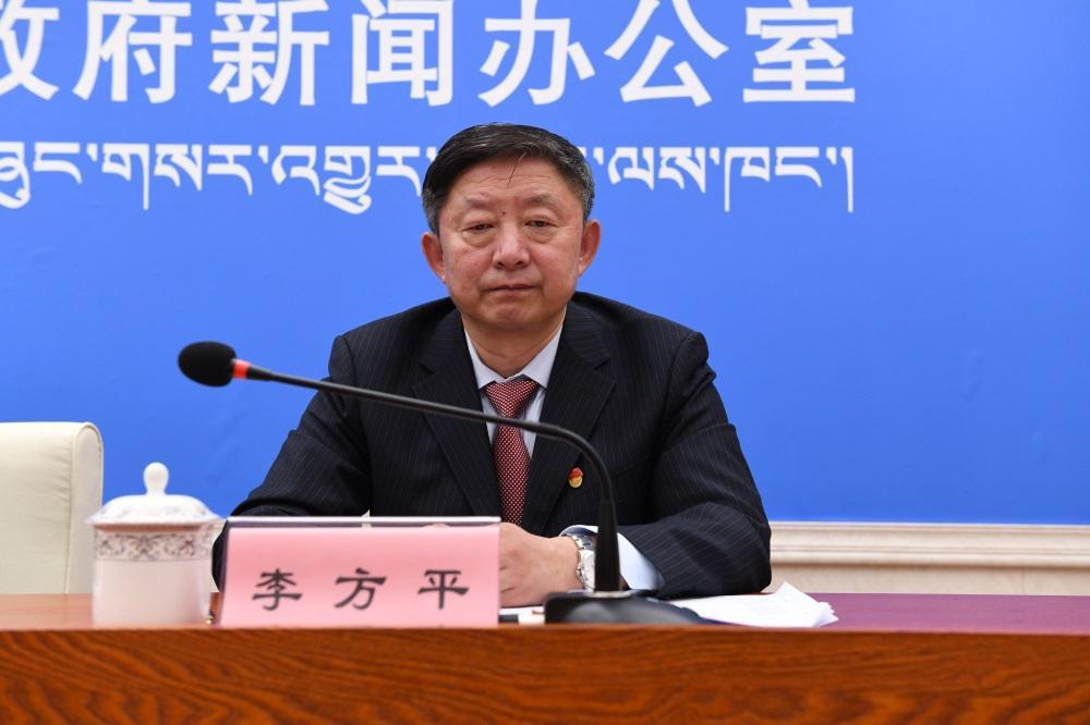 國家統(tǒng)計(jì)局西藏調(diào)查總隊(duì)副總隊(duì)長.JPG