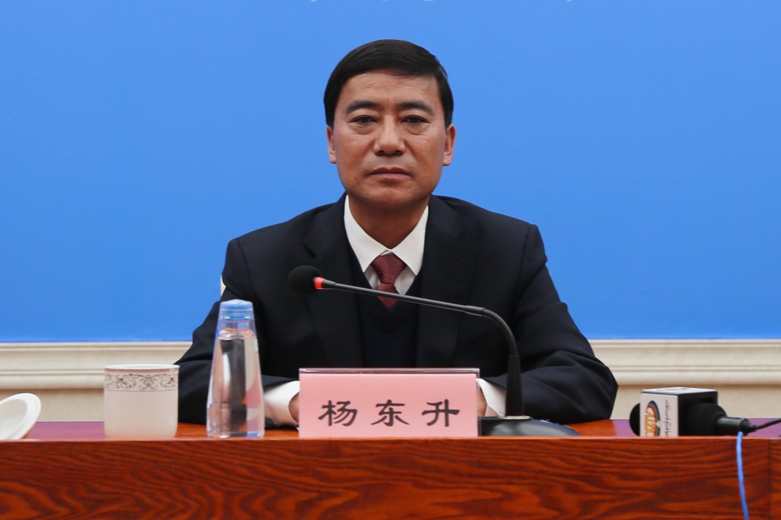 新聞發(fā)言人：那曲市人民政府副市長(zhǎng) 楊東升.JPG